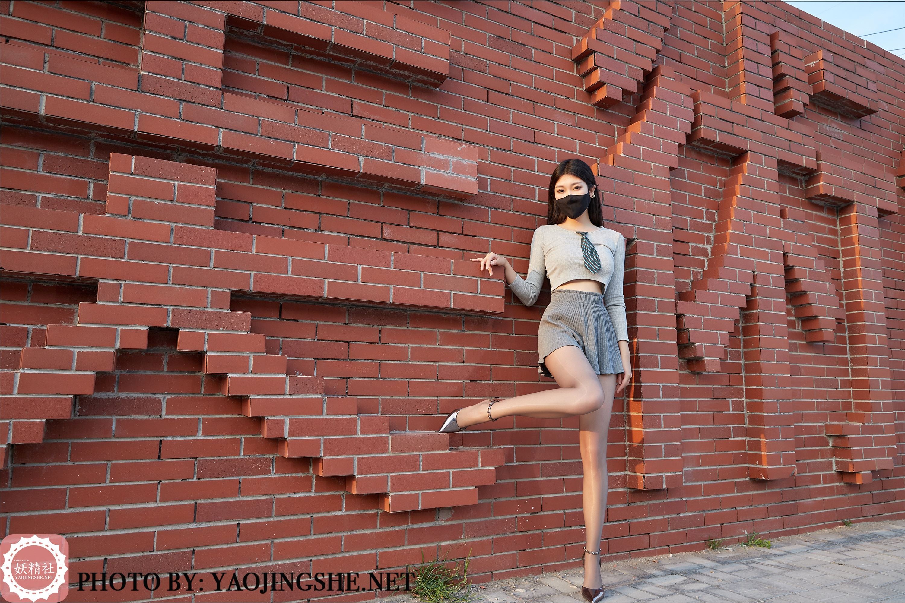 YAOJINGSHE 妖精社 T2044《苏伟-下班路上》